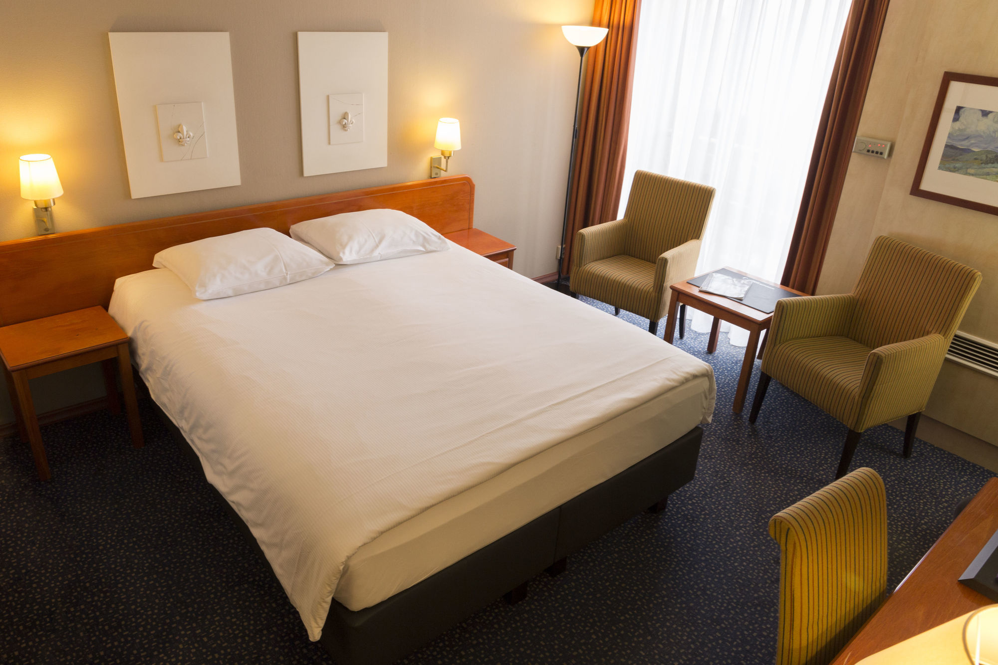 Van Der Valk Hotel Antwerpen Oda fotoğraf